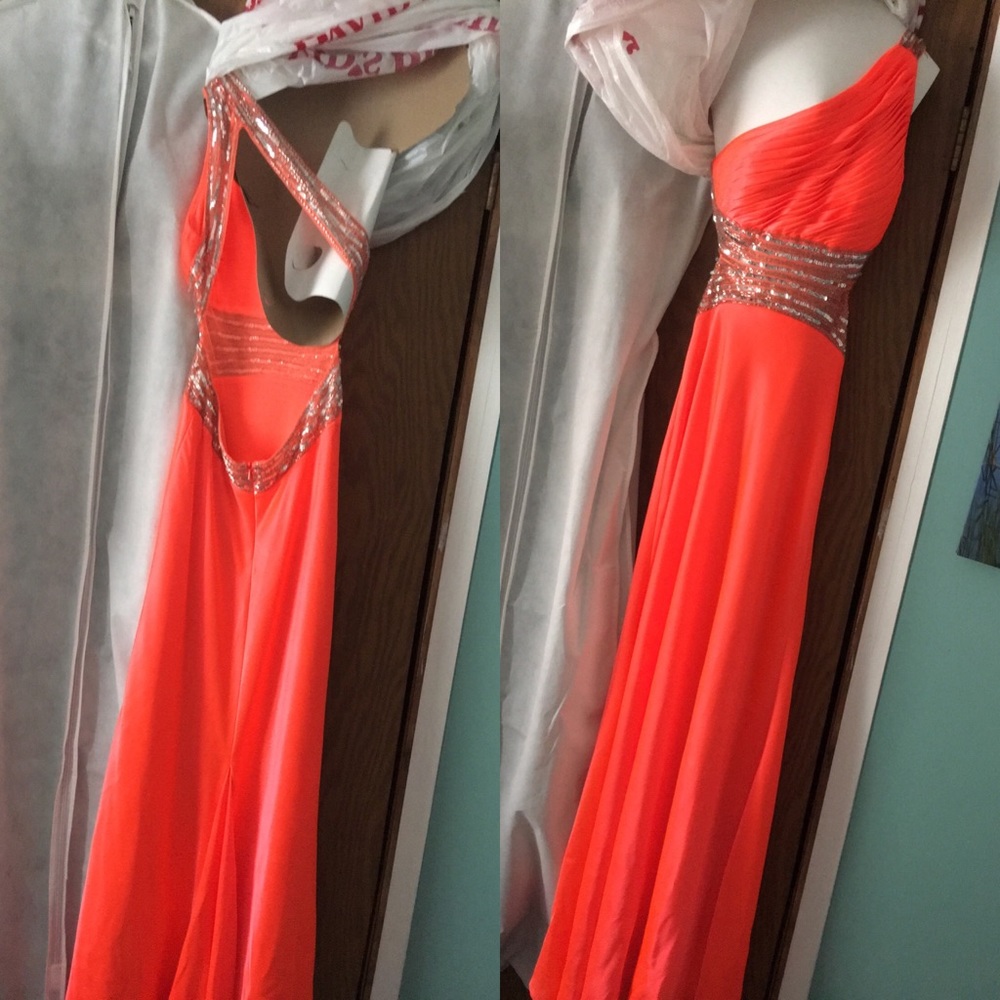 Prom dress